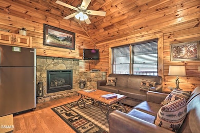 cabin 4