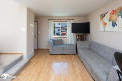 04-Living Room_DMD_4490
