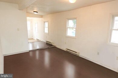 617 Center St, Laurel, DE 19956 - photo 5