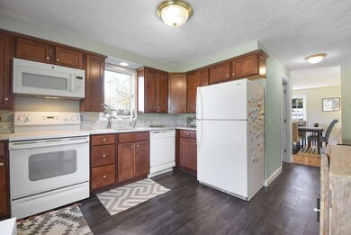 1 Hunt Dr unit A, Dover, MA 02030 - photo 3