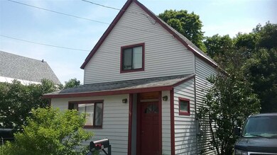 13 Pleasant St, Lincoln, NH 03251 - photo 3