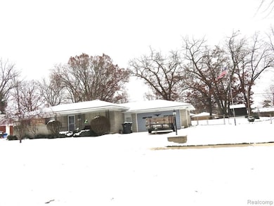 53432 Bruce Hill Dr, Shelby Township, MI 48316 - photo 3