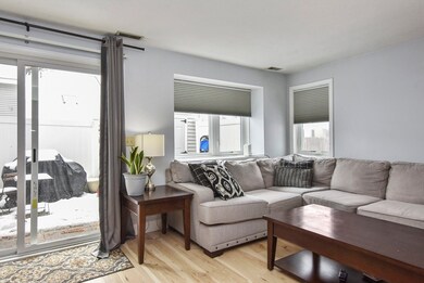 42 Meadow Pond Dr unit G, Leominster, MA 01453 - photo 3