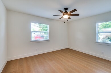 418 Goodyear St, Irving, TX 75062 - photo 7