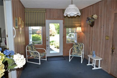 7 Stratford Rd, Barrington, RI 02806 - photo 5