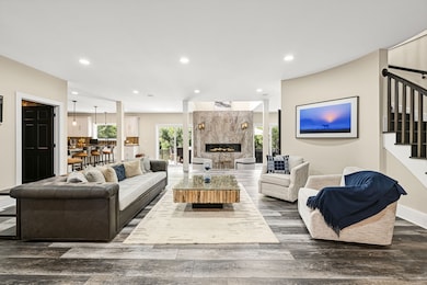 8825 N Spruce Rd, Milwaukee, WI 53217 - photo 4