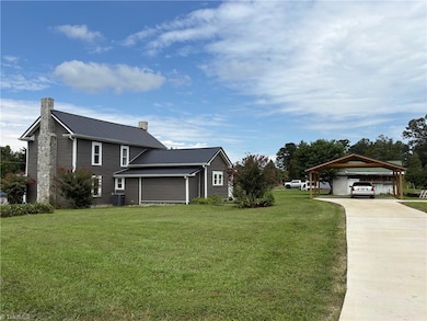 7655 Salem Chapel Rd, Walnut Cove, NC 27052 - photo 6