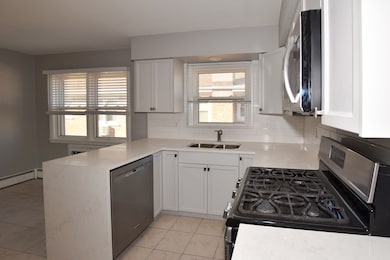 6925 N Rosemary Ln unit 2E, Niles, IL 60714 - photo 6