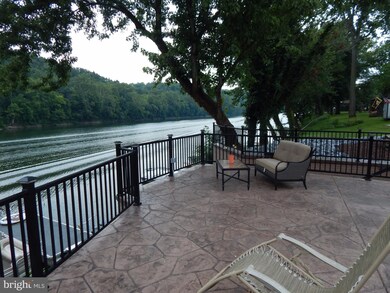 0 Trees Bottom unit 1003677561, Martinsburg, WV 25404 - photo 2