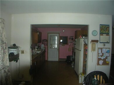 Kitchen Dining room to kitchen