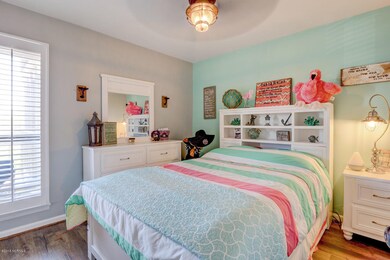 1866 New River Inlet Rd Unit-large-015-2