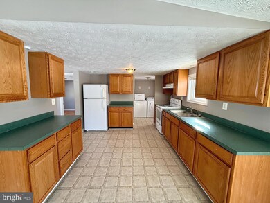 22841 Dement Ln, California, MD 20619 - photo 3