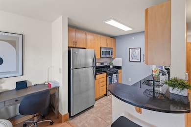 Metropolitan Place unit 1160, Madison, WI 53703 - photo 2