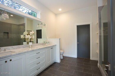 4236 N 34th Pl-20