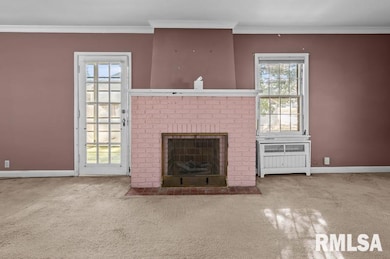 1911 21st St unit 1911 1/2, Rock Island, IL 61201 - photo 4