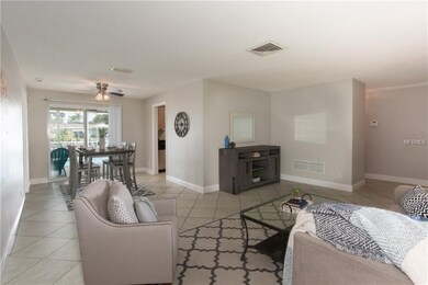 Living Room / Dining Room
