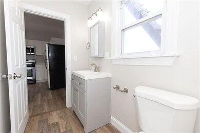 213 Pavilion Ave unit 2, Providence, RI 02905 - photo 4