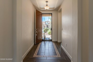 004_Attractive Storm Door