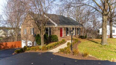 84 Westminister Dr, Fishersville, VA 22939 - photo 2