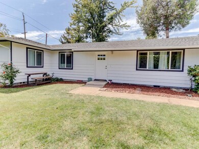 1301 Springbrook Rd, Medford, OR 97504 - photo 2