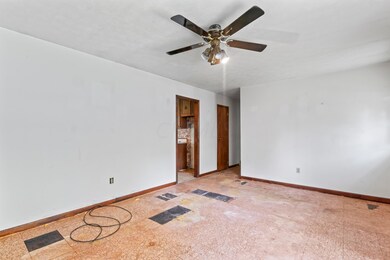 2561 Milverton Way, Columbus, OH 43224 - photo 5