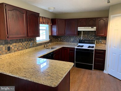 302 Sterling Ct, Stafford, VA 22554 - photo 3