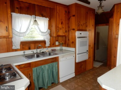 2901 E Walnut St, Colmar, PA 18915 - photo 7