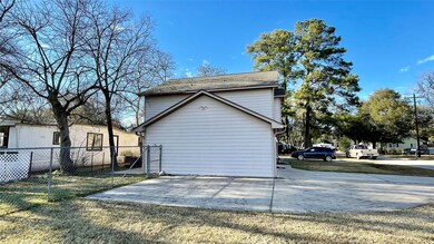 420 Foster St, Tomball, TX 77375 - photo 3