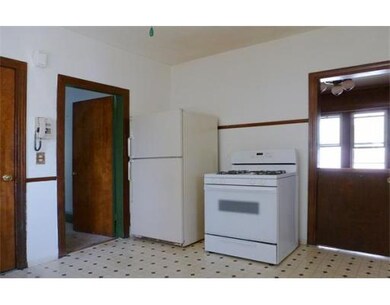 221 Hampden St, Chicopee, MA 01013 - photo 7