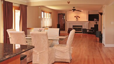 404 Camden Cir, Oswego, IL 60543 - photo 6