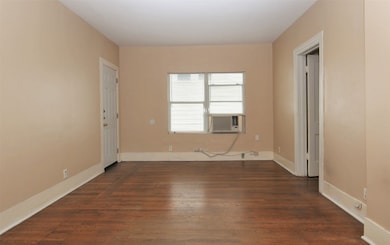 2418 Hazard St unit 3, Houston, TX 77019 - photo 4
