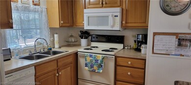 63 Pine Aire Cir, Lake Placid, FL 33852 - photo 5