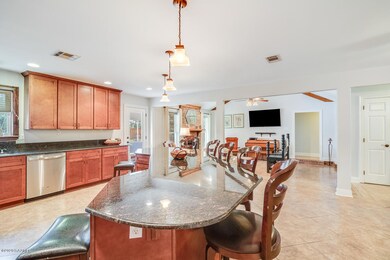 13811 Lynndale Loop-9