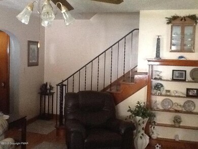 1580 Verona Ave, Pen Argyl, PA 18072 - photo 4