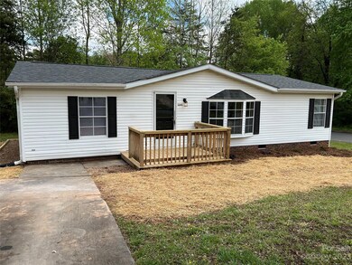 1245 Suncrest Ave, Statesville, NC 28677 - photo 3