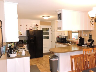 902 Sycamore Dr, Manchester, TN 37355 - photo 7