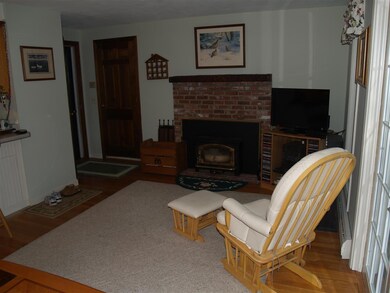 7 Old Sawmill Rd, Bedford, NH 03110 - photo 5