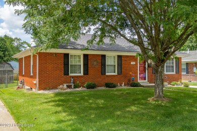 7902-Columbine-Dr_003