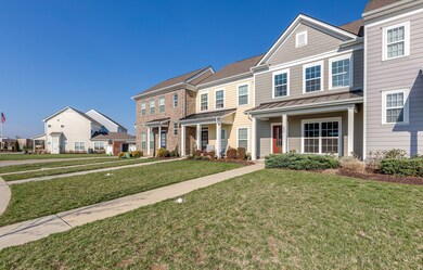 252 Mary Ann Cir, Spring Hill, TN 37174 - photo 2