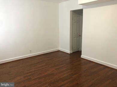 806 8th St NE unit . 2, Washington, DC 20002 - photo 4