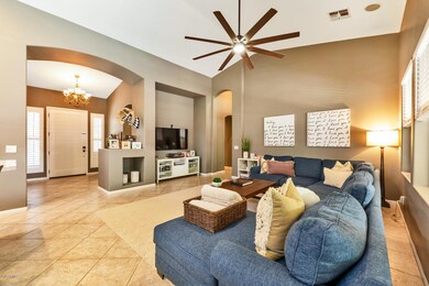 382 W Vinedo Ln, Tempe, AZ 85284 - photo 7