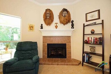 3137 3137 Vineyard Dr, Tyler, TX 75701 - photo 3