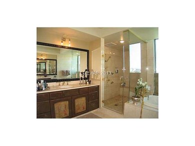 Master Bath/Spa.