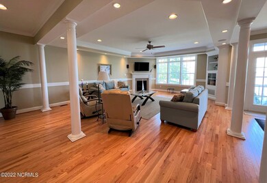 6 Living room , 2nd floor main level