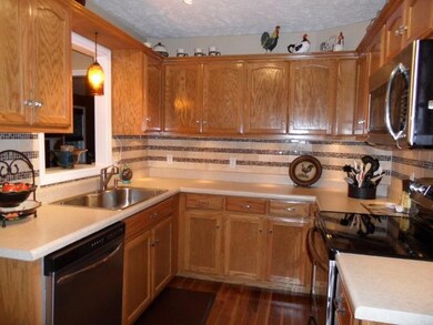 523 Powers Rd, Manchester, TN 37355 - photo 7