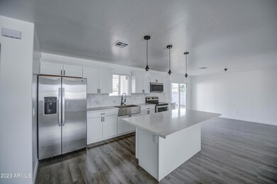 Kitchen 4