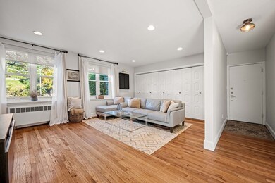 130 Boylston St unit 2, Chestnut Hill, MA 02467 - photo 6