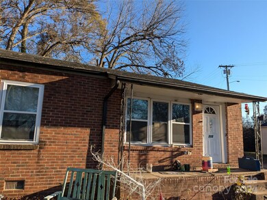 715 Congress St, Shelby, NC 28152 - photo 2