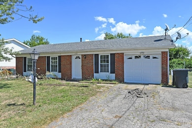 11992 Pippin Rd, Cincinnati, OH 45231 - photo 3