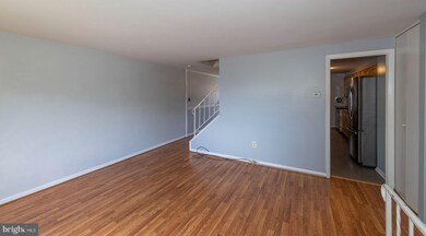 919 Regina Dr, Halethorpe, MD 21227 - photo 6